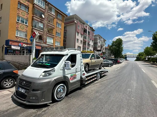 Erdemir oto kurtarma aracı